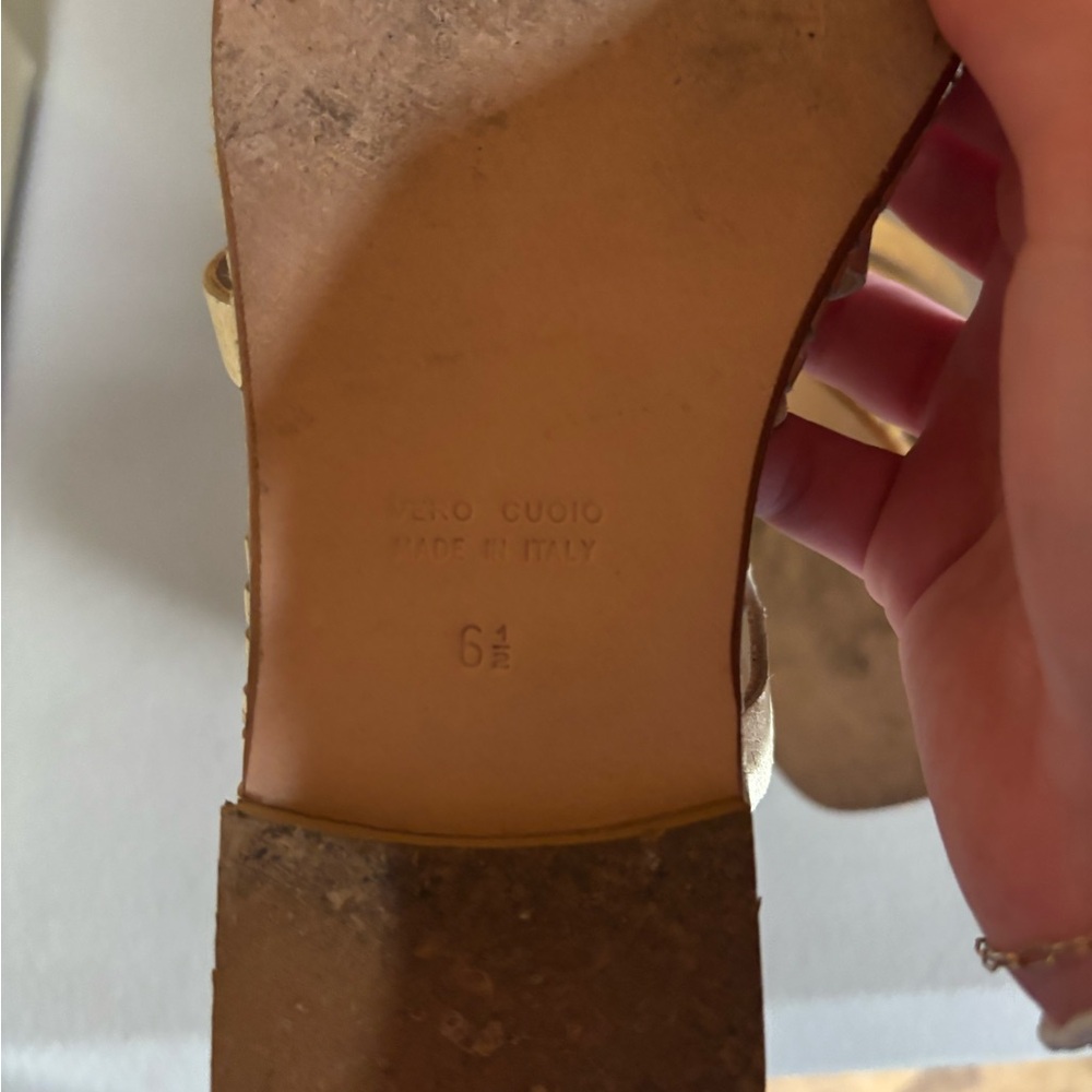 Donald J. Pliner Gold Strappy Slip On Sandals - Picture 4 of 6